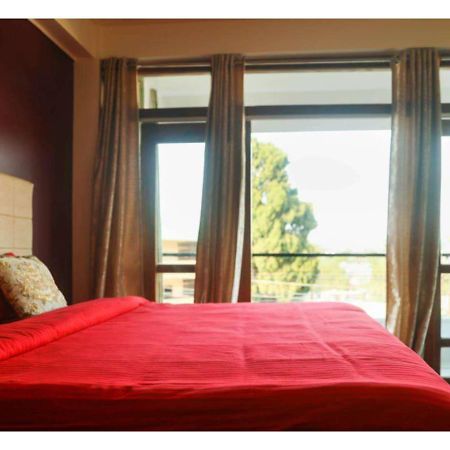 East Blue Homestay 西隆 外观 照片